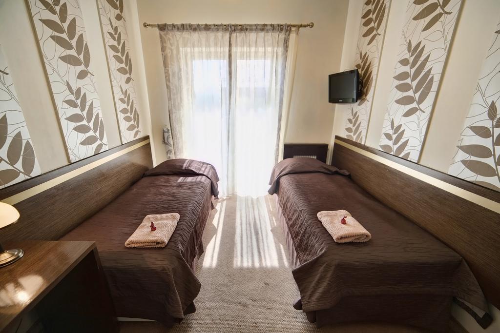 Hotel Orlik Криниця-Здруй Екстер'єр фото